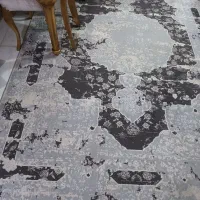 فروش یه جفت فرش۶متری و آینه کنسول و میز تی وی