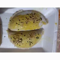 پیراشکی مرغ موجود وهفت تخم