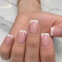 خدمات تخصصی ناخن