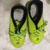 سه جفت کفش 680