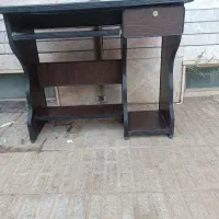 میز کامپیوتر ،تحریر
