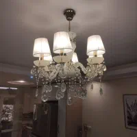 لوستر سفید کریستالی شیک مشابه نو