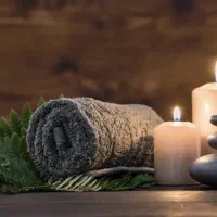 با سالن ها در لاین ماساژ همکاری میکنم