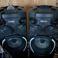 باند و اسپیکر خیلی بزرگ دیجی دار با رقص نوردرحدنو