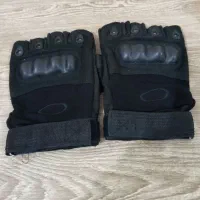 دستکش  ورزشی و موتور سواری