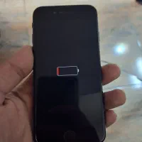 آیفون se2020
