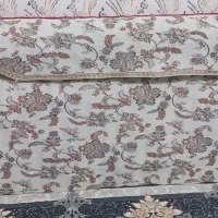 ۶عدد پشتی در حد نو