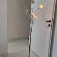 لوستر ایستاده آباژوری بغل سالنی کنترلی