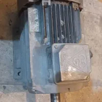 سه عدد پمپ آب سه فاز موتوژن