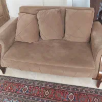 مبل راحتی ۷ نفره + میز جلو مبلی و ۲ عسلی