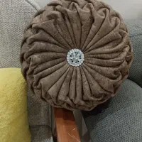 کوسن گرد و پاکتی با پارچه مبلی