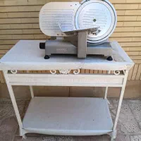 کالباس بر با میز