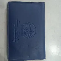 کیف کارتی سرمه ای شامل مدارک گم شده