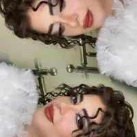 میکاپ و شینیون ۱۵۰۰ رنگ و مش ناخن