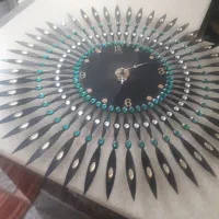 صندلی وساعت