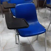 صندلی دسته دار
