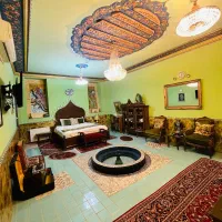 هتل-کافه-رستوران-در-مرکزشهر