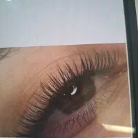 کاشت مژه -لیفت ابرو