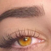 اکستنشن مژه با کمترین قیمت در فردیس