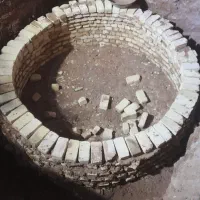 بنایی، چاه کنی