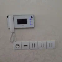 برق کار  (تعمیرات تخصصی آیفون صوتی و تصویری)