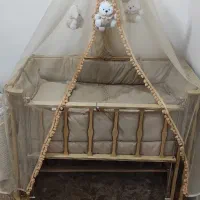 تخت نوزاد کنار مادری تاشو