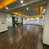 آپارتمان ۱۶۵ متری ، سه خواب ، خوش نقشه ، شیک