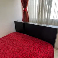 دو دست سرویس خواب دو نفره یکی ام دی اف و دیگری چوب