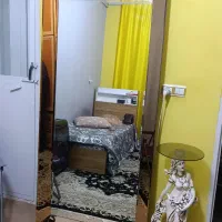 آیینه و کنسول