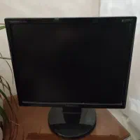 مانیتور ۱۷