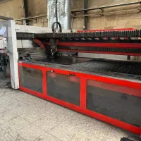 اپراتور برش لیزر و خمکار cnc