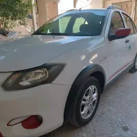 کوییک R سفید قرمز