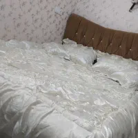 تخت دو نفره کاملا سالم با تشک اشانتیون