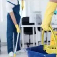 استخدام نیروی خدماتی از اتباع