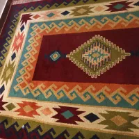 دو عدد فرش ۶ متری سالم