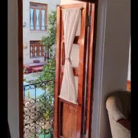 دنبال سرایداری میگردم