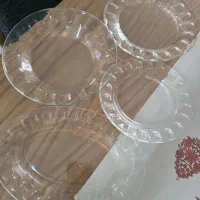 فروش18عدد بشقاب وخورش خوری پیرکس