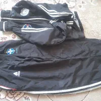 گرمکن و شلوار ورزشی