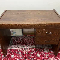 میز تحریر چوبی