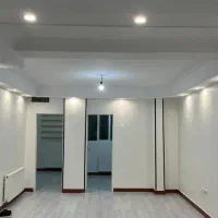 65 متر.  پارکینگ دار