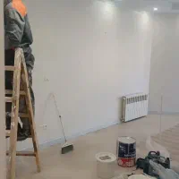 کار گر نقاشی می‌خوام