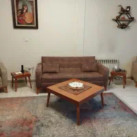 مبل ۵نفره بامیز عسلی