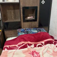 تخت یک نفره