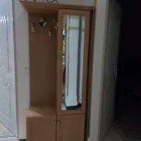 جاکفشی آینه داره