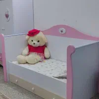 تخت و کمد کودک برند آپادانا