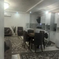آپارتمان ۹۰ متری گلزاران
