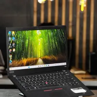 لپ تاپ Lenovo Thinkpad Core i5  بدنه کربن