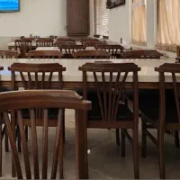 نیروی آقا جوان، کاری در رستوران نیازمندیم