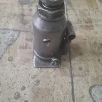 جک روغنی ۲۰ یا ۳۰تن