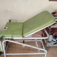 میز مخصوص مطب مامایی